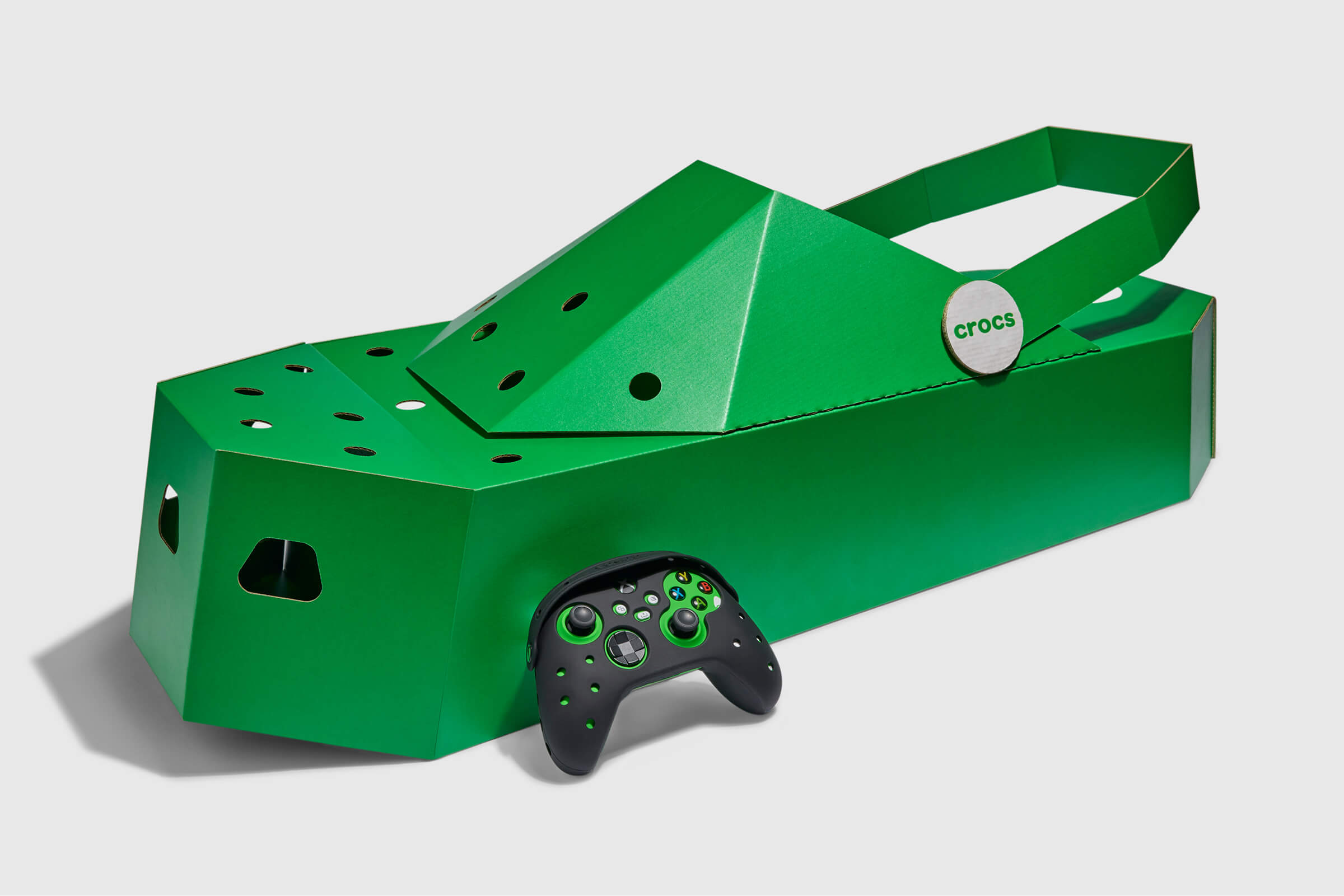 Brand Collaboration Packaging Crocs + Xbox Kit