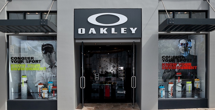 retail branded environment oakley waikiki