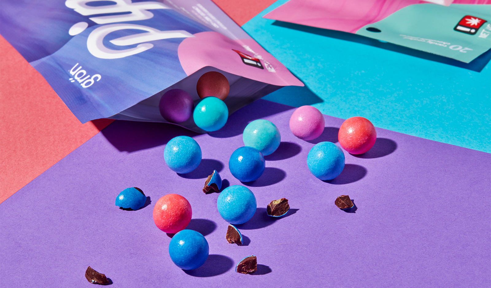 Grön Pips packing detail showing pastel color candies and bag