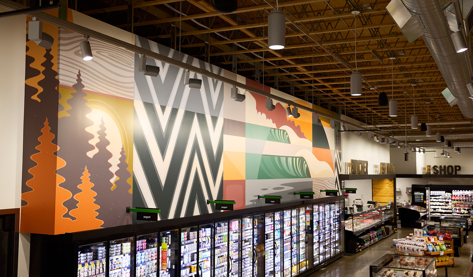 New Seasons Palisades store graphics view
